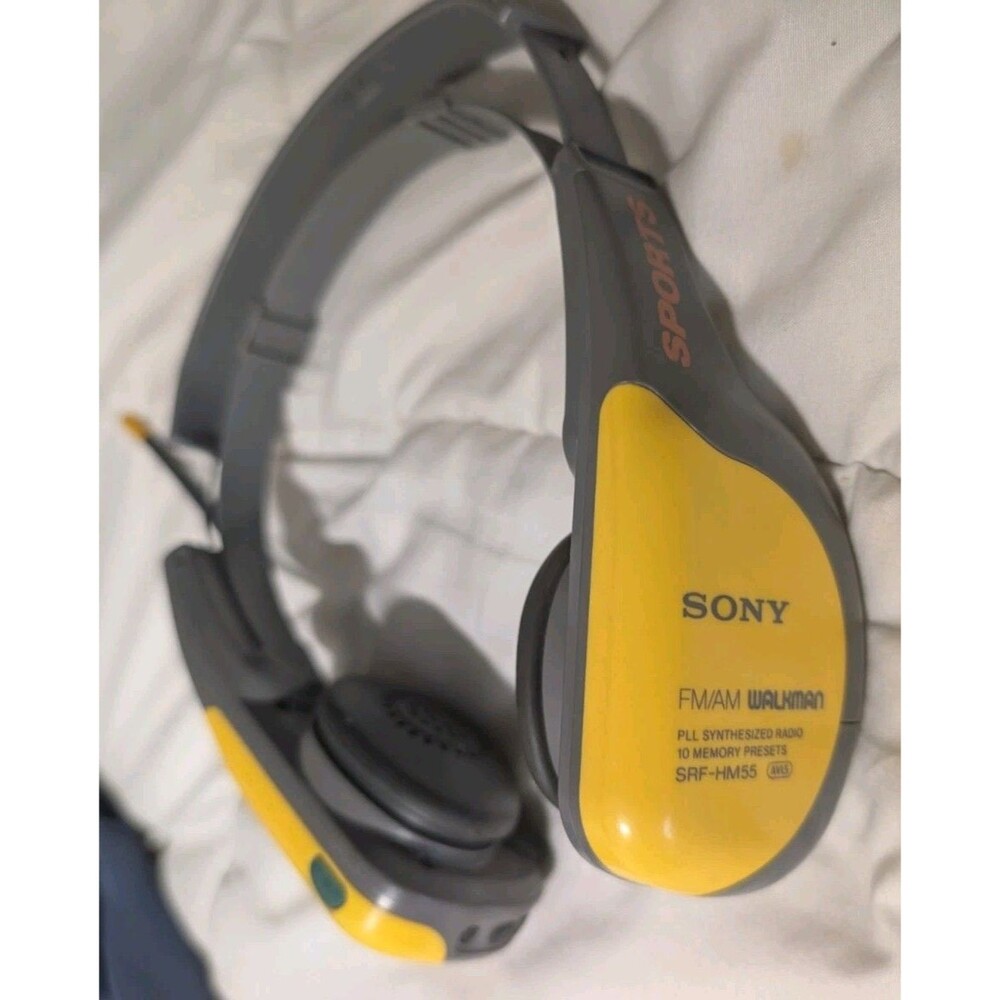 Vintage Sony Sports Walkman SRF-HM55 AM/FM Headphone Radio Yellow Tested Works